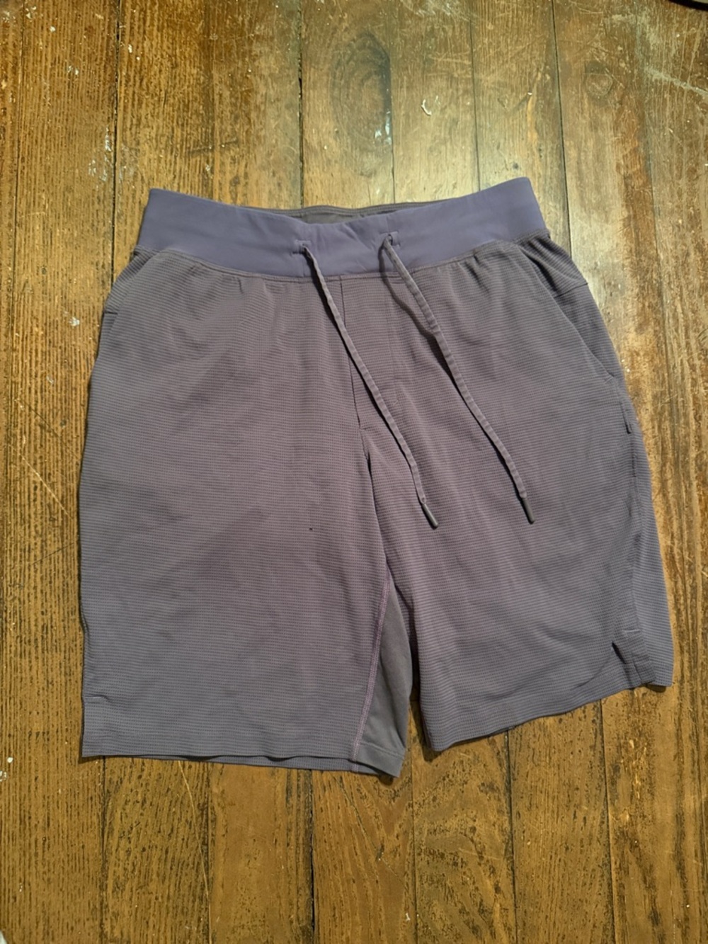 lululemon athletica Men's Drawstring Athletic Shorts - Charcoal